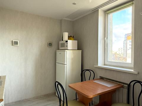 квартира за адресою Павла Тичини просп., 6