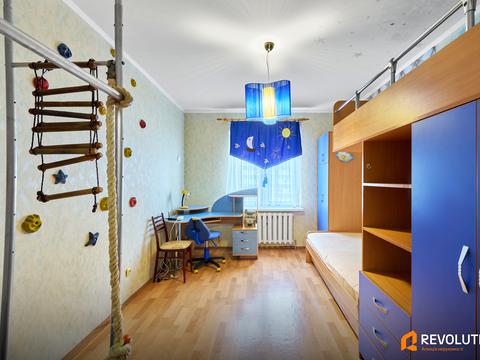 квартира за адресою Драгоманова вул., 1-Д