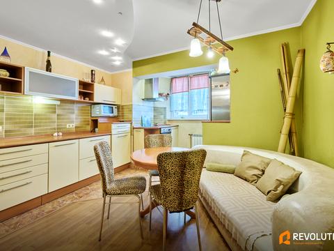 квартира за адресою Драгоманова вул., 1-Д