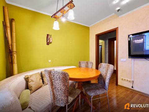 квартира за адресою Драгоманова вул., 1-Д