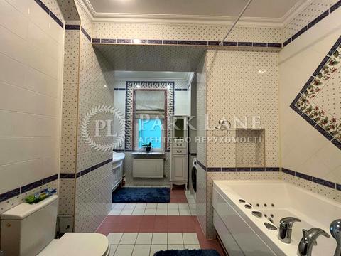 квартира за адресою Митрофана Довнар-Запольського вул., 2/20