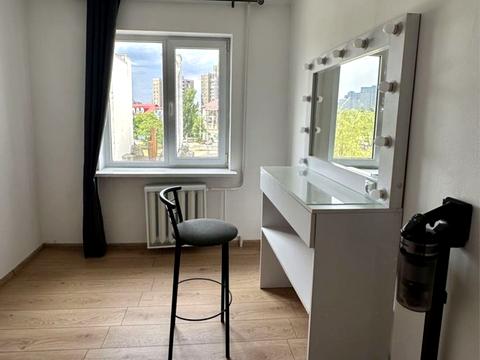 квартира по адресу Верховной Рады бульв., 8/20