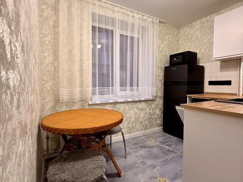 квартира за адресою Дмитра Донцова вул. (Дмитра Донського), 6