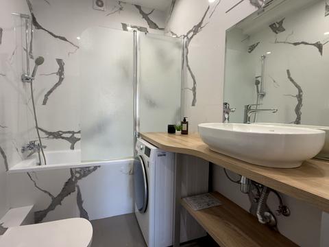 квартира за адресою Михайла Максимовича вул. (Онуфрія Трутенка), 26