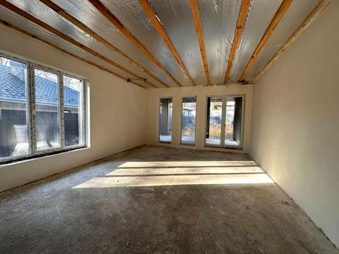 дом по адресу Евгения Коновальца ул.