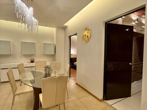 квартира за адресою Крутогірний узвіз (Рогальова), 33