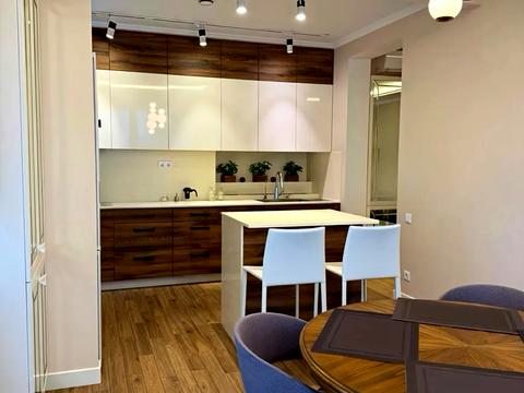 квартира за адресою Київ, Ділова вул. (Димитрова), 4