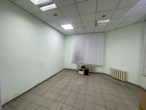 комерційна за адресою Київ, Алматинська вул. (Алма-Атинська), 39-А