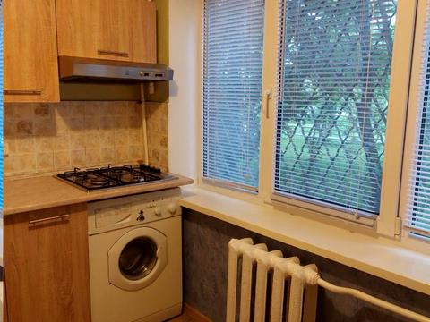 квартира по адресу Строителей ул., 17