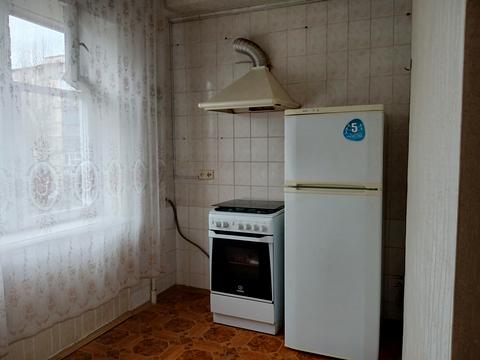 квартира за адресою Петра Курінного вул. (Комісара Рикова), 5