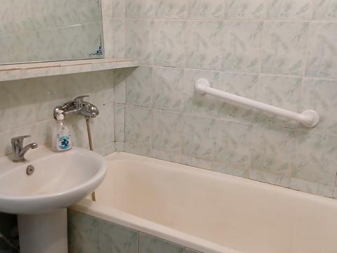 квартира за адресою Петра Курінного вул. (Комісара Рикова), 5