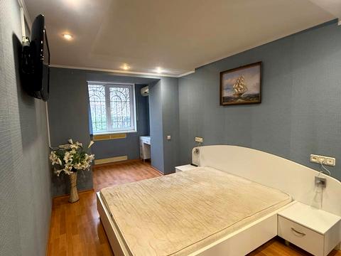 квартира за адресою Небесної Сотні просп. (Маршала Жукова), 14-В