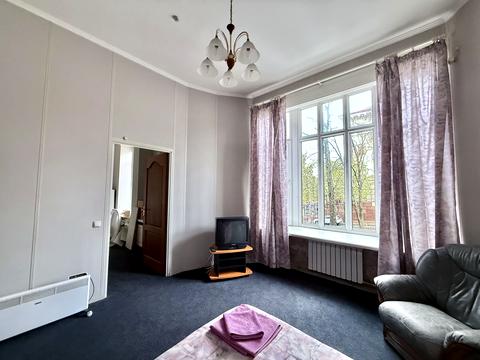 квартира за адресою Костельна вул., 8