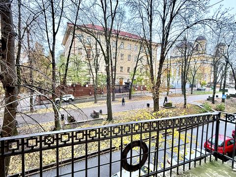 квартира за адресою Костельна вул., 8