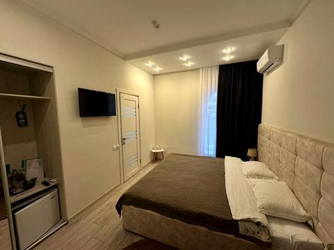 коммерческая по адресу Лазурная ул. (Гайдара), 1