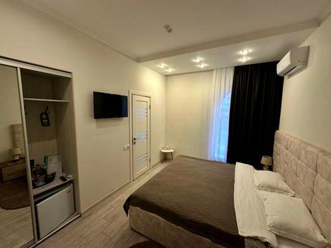 коммерческая по адресу Лазурная ул. (Гайдара), 1