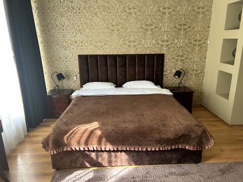 коммерческая по адресу Лазурная ул. (Гайдара), 1