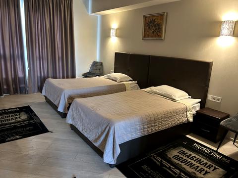 коммерческая по адресу Победы ул., 1