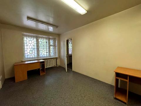 комерційна за адресою Запорізьке шосе, 38