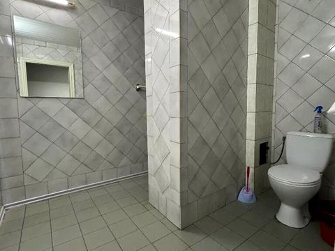 комерційна за адресою Запорізьке шосе, 38