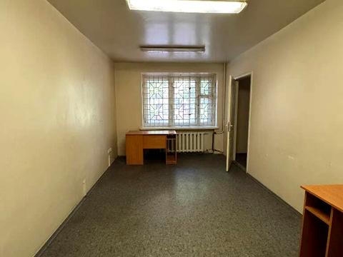 комерційна за адресою Запорізьке шосе, 38