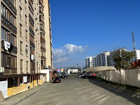 коммерческая по адресу Лазурная ул. (Гайдара), 1