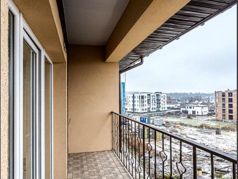 квартира за адресою Василя Стуса, 10