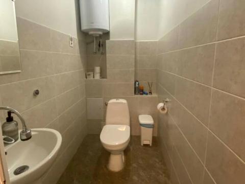 комерційна за адресою Райдужний масив вул., 19/1