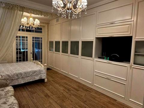 квартира по адресу Жилянская ул., 118