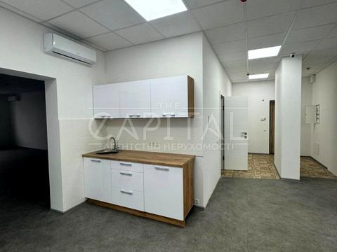 комерційна за адресою Київ, Берестейський просп. (Перемоги), 26