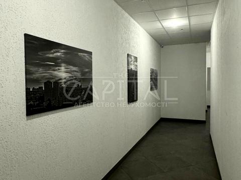 комерційна за адресою Київ, Берестейський просп. (Перемоги), 26