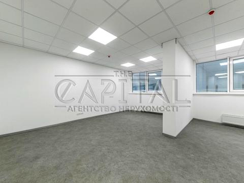 комерційна за адресою Київ, Берестейський просп. (Перемоги), 26