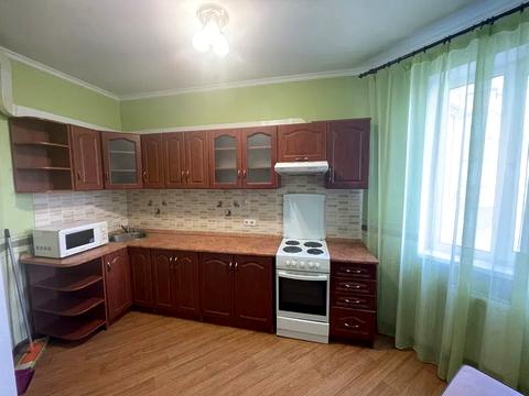 квартира за адресою Київ, Драгоманова вул., 6/1