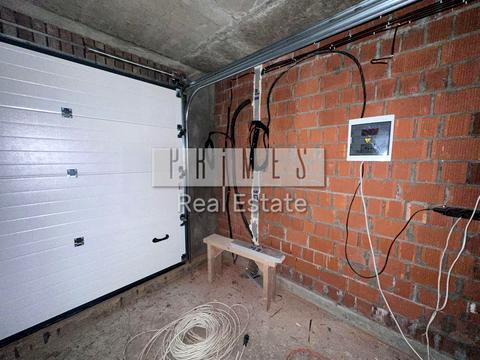 дом по адресу  ул.