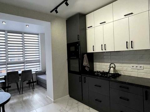 квартира по адресу Співдружності ул., 5