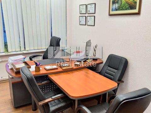 комерційна за адресою Миколи Бажана просп., 14а