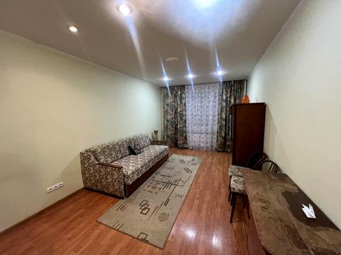 квартира за адресою Райдужна вул., 16