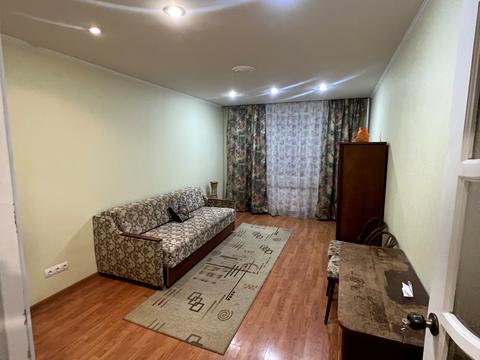 квартира за адресою Райдужна вул., 16