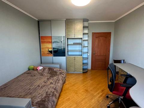 квартира за адресою Салютна вул., 1-Б