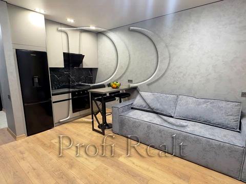 квартира за адресою Щаслива вул., (Будинок 20/10)