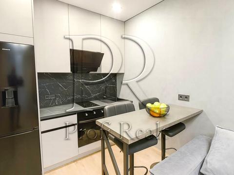 квартира за адресою Щаслива вул., (Будинок 20/10)