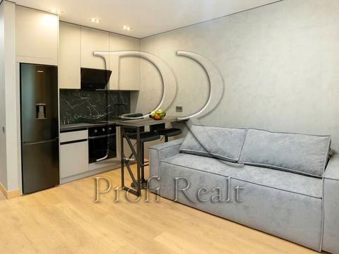 квартира за адресою Щаслива вул., (Будинок 20/10)