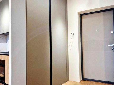 квартира за адресою Причальна вул., 10