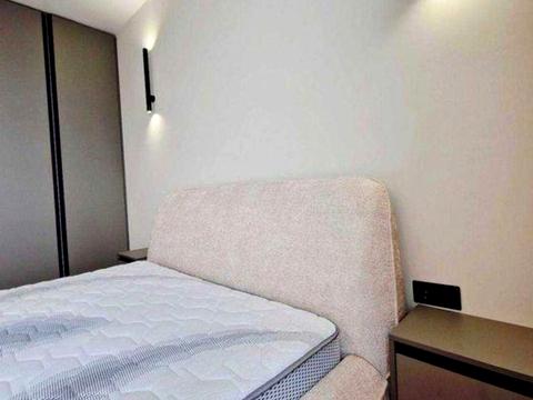 квартира за адресою Причальна вул., 10