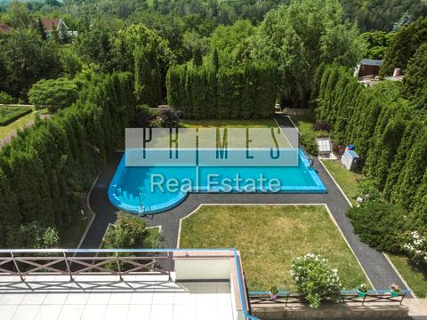 будинок за адресою Ватутіна пров., 1а