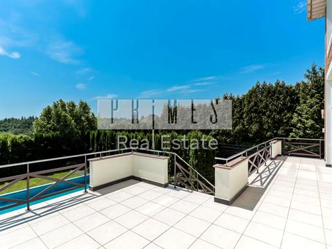 будинок за адресою Ватутіна пров., 1а