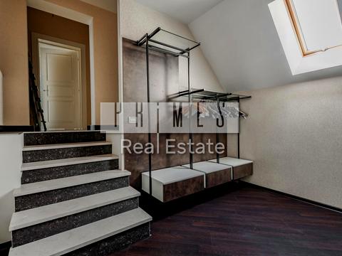 будинок за адресою Ватутіна пров., 1а