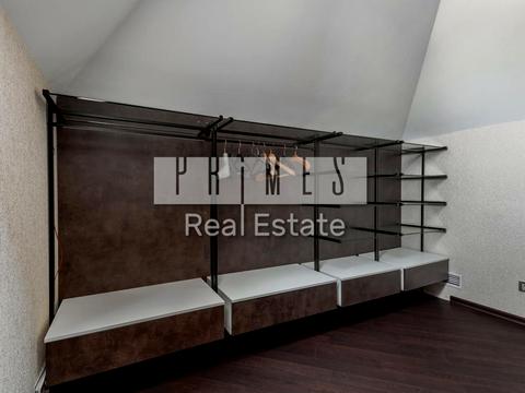 будинок за адресою Ватутіна пров., 1а