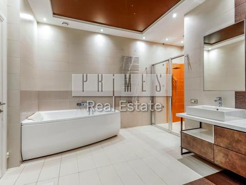 будинок за адресою Ватутіна пров., 1а