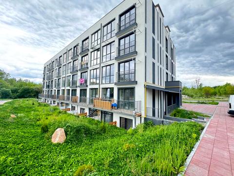 квартира за адресою Весняна вул., 28